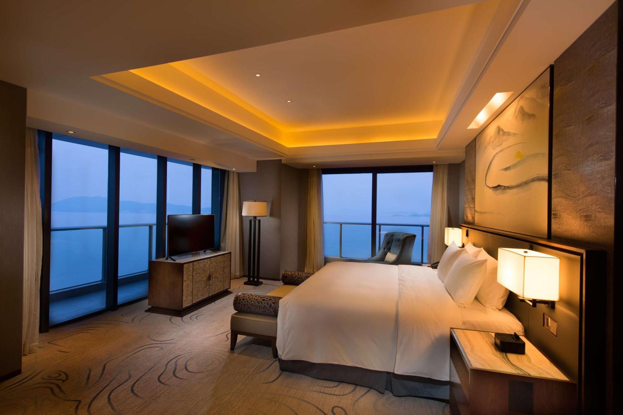 Hilton Zhoushan Exterior photo